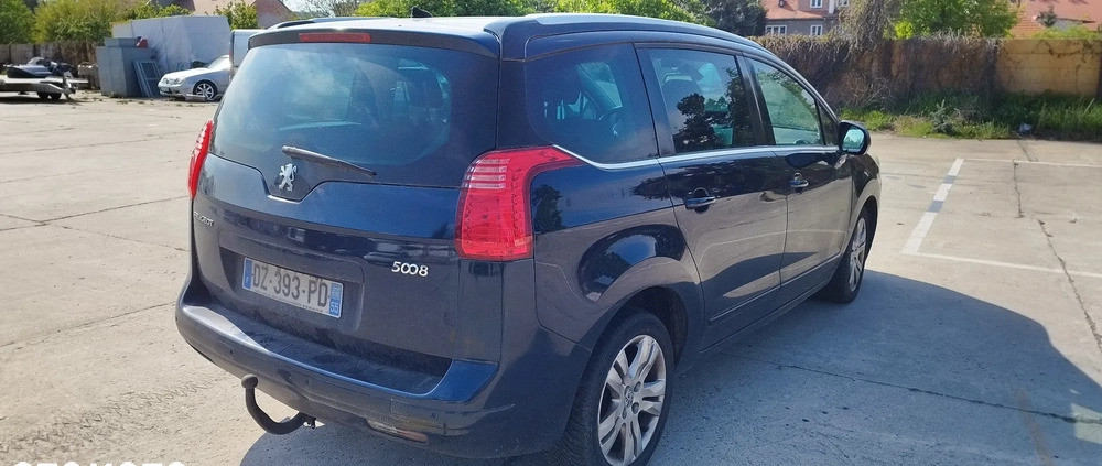 Peugeot 5008 cena 16500 przebieg: 220000, rok produkcji 2011 z Ziębice małe 29